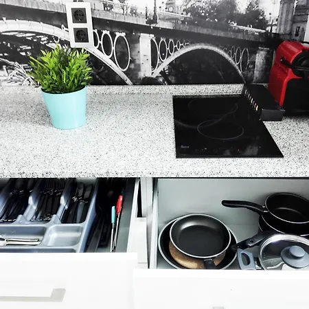 Adriano Apartment *